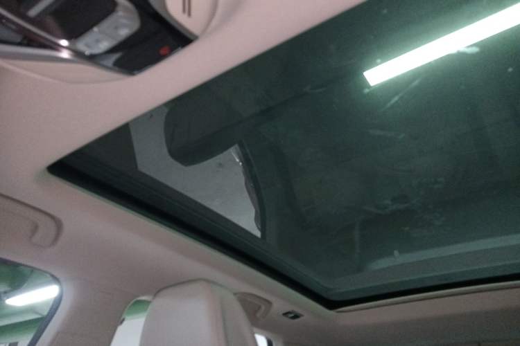 Used Geely Auto icon 2023 1.5TD Chocolate Luxe Edition Headliner