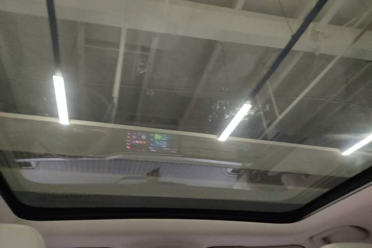Used Geely Auto icon 2023 1.5TD Chocolate Luxe Edition Headliner