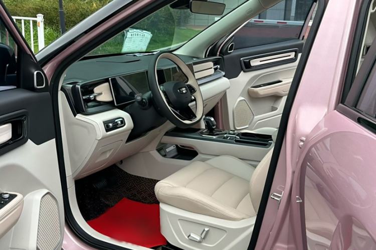 Used Geely Auto icon 2023 1.5TD Chocolate Luxe Edition Interior 2