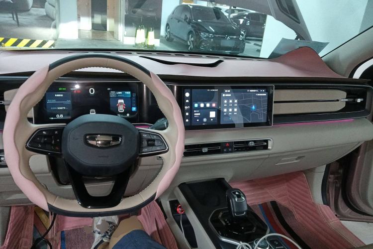 Used Geely Auto icon 2023 1.5TD Chocolate Luxe Edition Interior 2