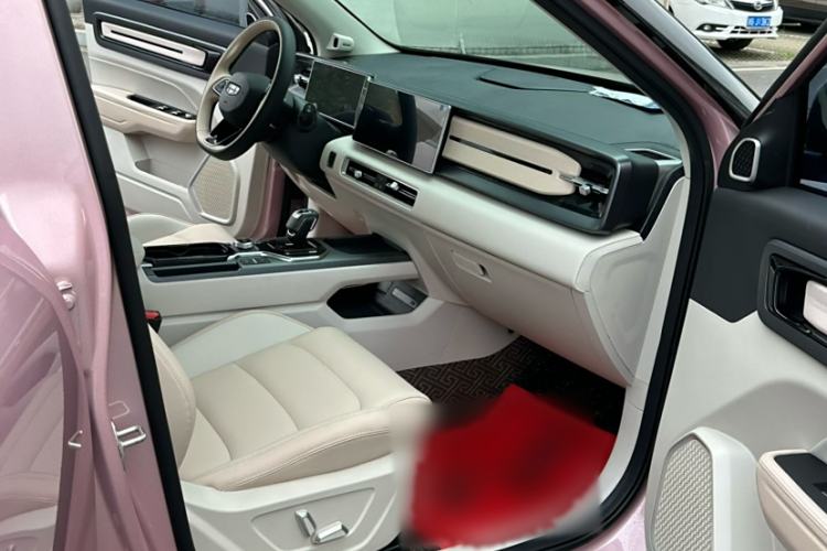 Used Geely Auto icon 2023 1.5TD Chocolate Luxe Edition Interior 3