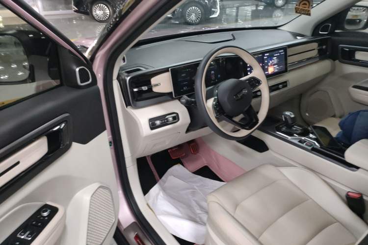Used Geely Auto icon 2023 1.5TD Chocolate Luxe Edition Interior 3