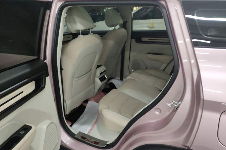 Used Geely Auto icon 2023 1.5TD Chocolate Luxe Edition Interior 4