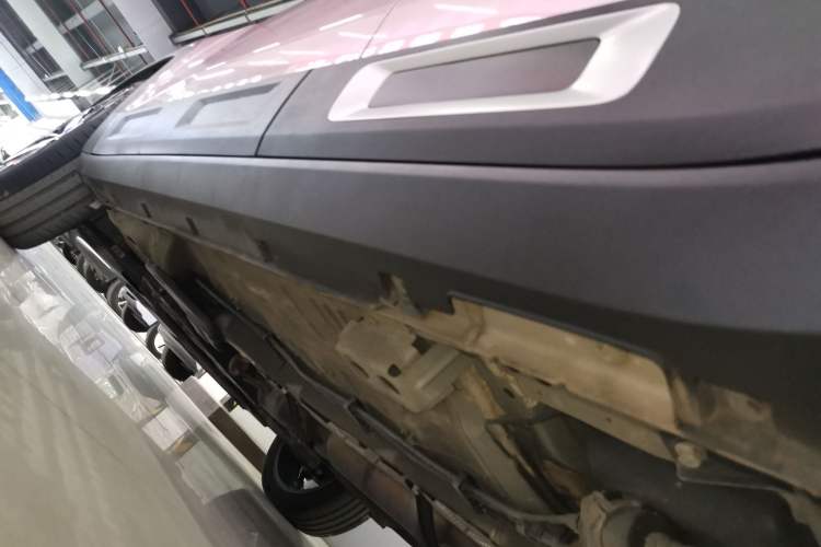 Used Geely Auto icon 2023 1.5TD Chocolate Smoothie Edition Left Side Sill