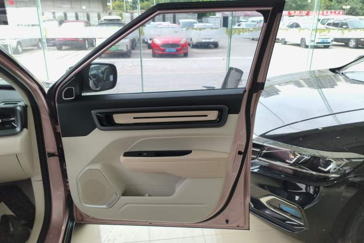 Used Geely Auto icon 2023 1.5TD Chocolate Smoothie Edition Right Front Door Interior
