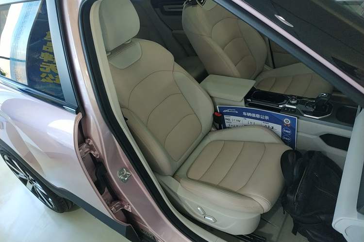 Used Geely Auto icon 2023 1.5TD Chocolate Luxe Edition Right Front Seat