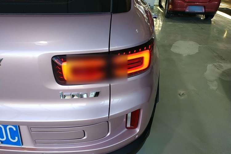 Used Geely Auto icon 2023 1.5TD Chocolate Luxe Edition Right Rear Taillight