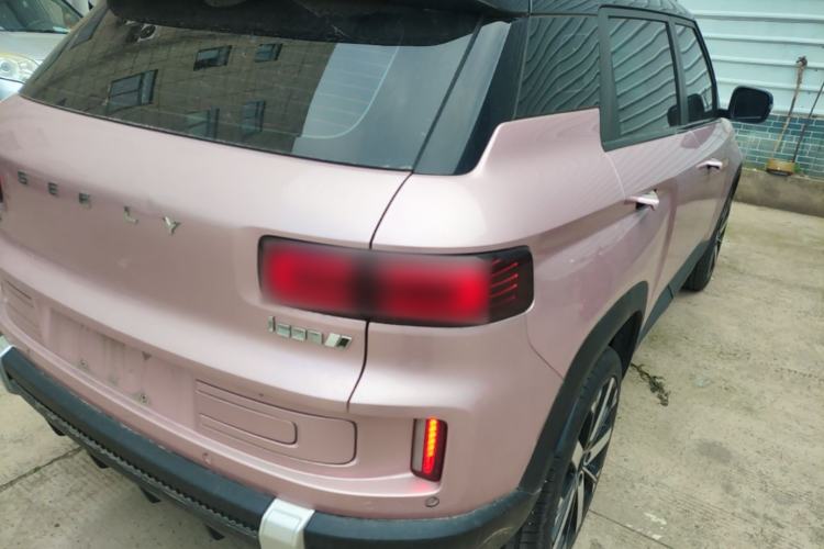 Used Geely Auto icon 2023 1.5TD Chocolate Smoothie Edition Right Rear Taillight