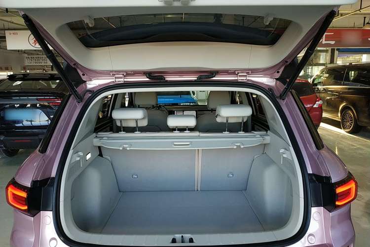 Used Geely Auto icon 2023 1.5TD Chocolate Luxe Edition Trunk