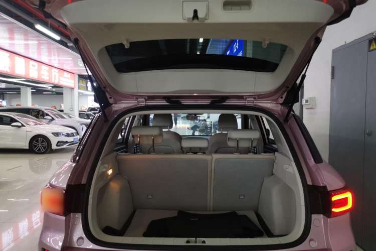 Used Geely Auto icon 2023 1.5TD Chocolate Smoothie Edition Trunk
