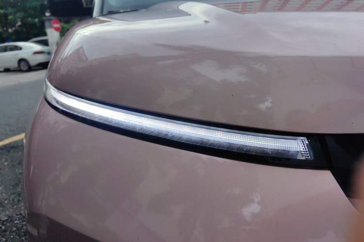 Used Geely Auto icon 2023 1.5TD Chocolate Luxe Edition Right Front Headlight