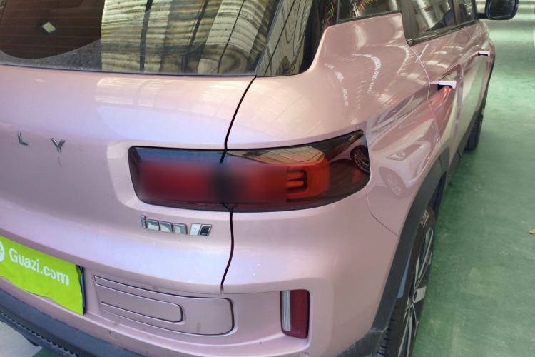 Used Geely Auto icon 2023 1.5TD Chocolate Smoothie Edition Right Rear Taillight