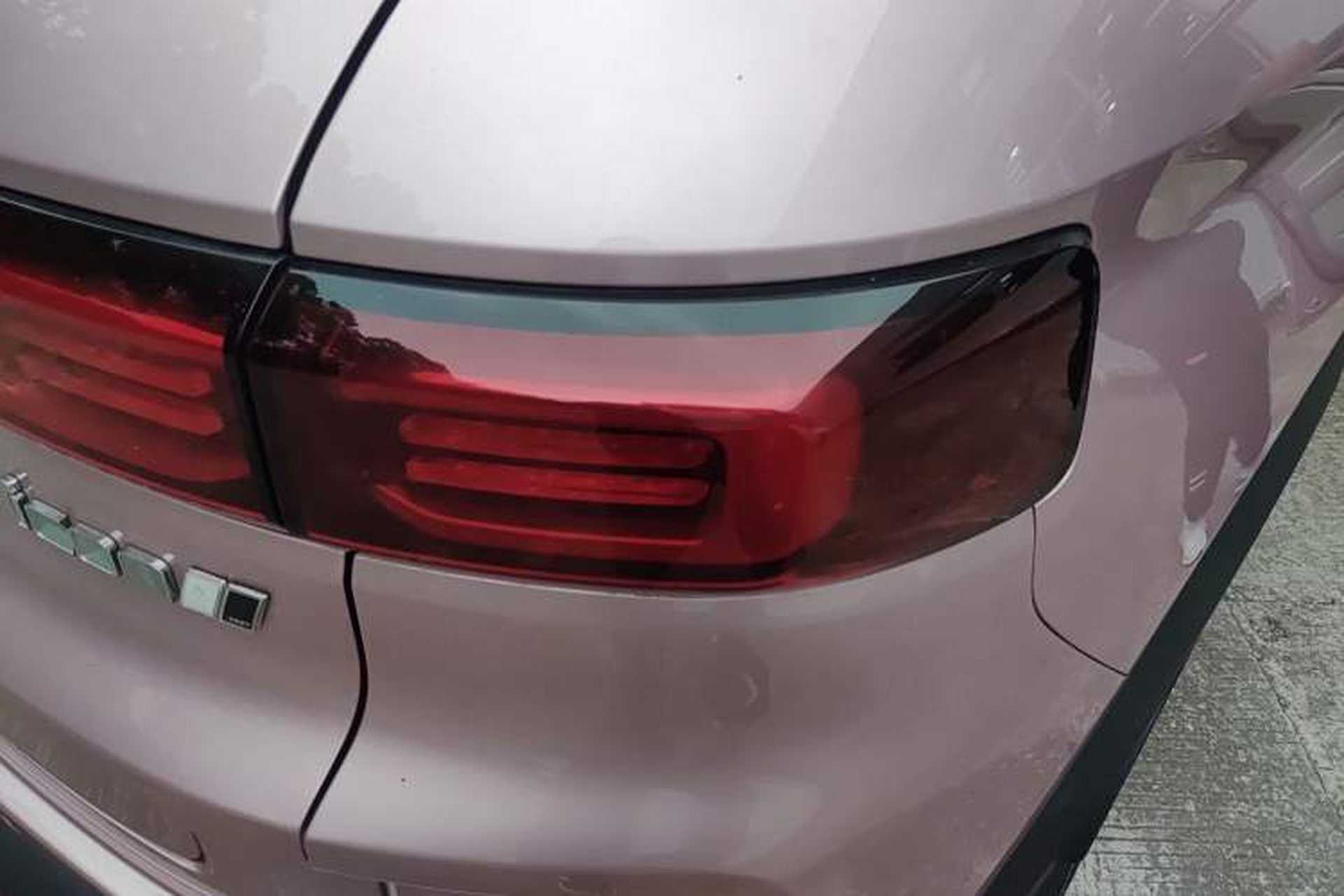 Used Geely Auto icon 2023 1.5TD Chocolate Smoothie Edition Right Rear Taillight