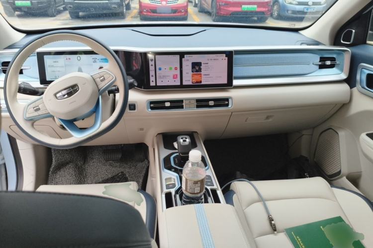 Used Geely Auto icon 2023 1.5TD Star Player Center Console