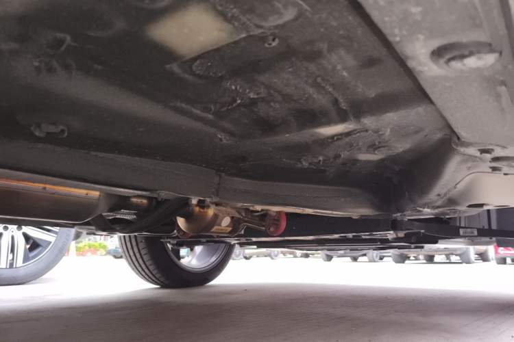 Used Geely Auto icon 2023 1.5TD Star Player Chassis Front Right