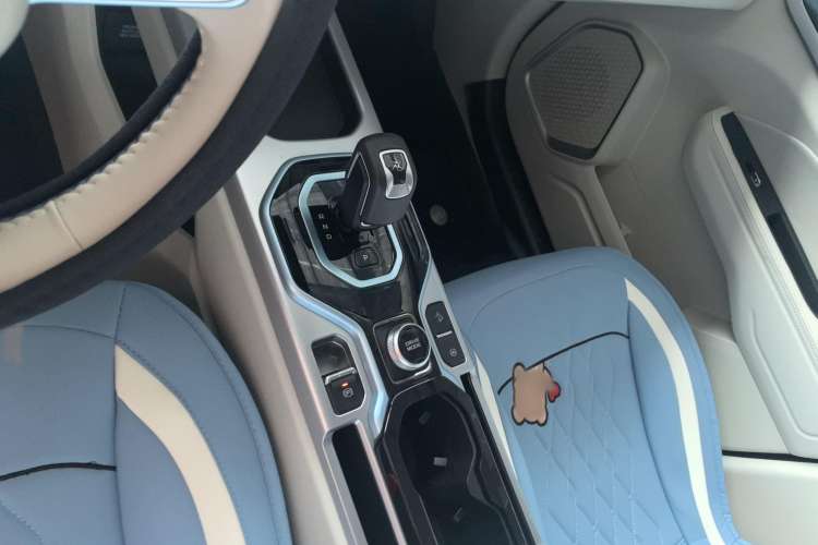 Used Geely Auto icon 2023 1.5TD Star Player Gear Lever