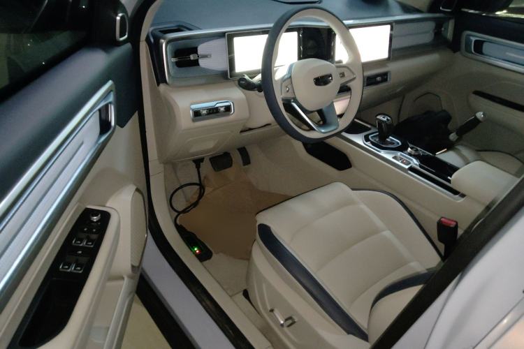 Used Geely Auto icon 2023 1.5TD Star Player Interior 3
