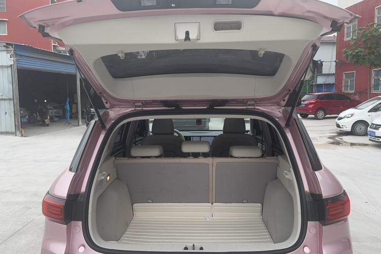 Used Geely Auto icon 2023 1.5TD Chocolate Smoothie Edition Trunk