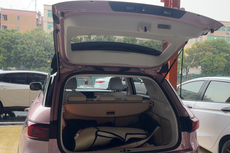 Used Geely Auto icon 2023 1.5TD Chocolate Smoothie Edition Trunk
