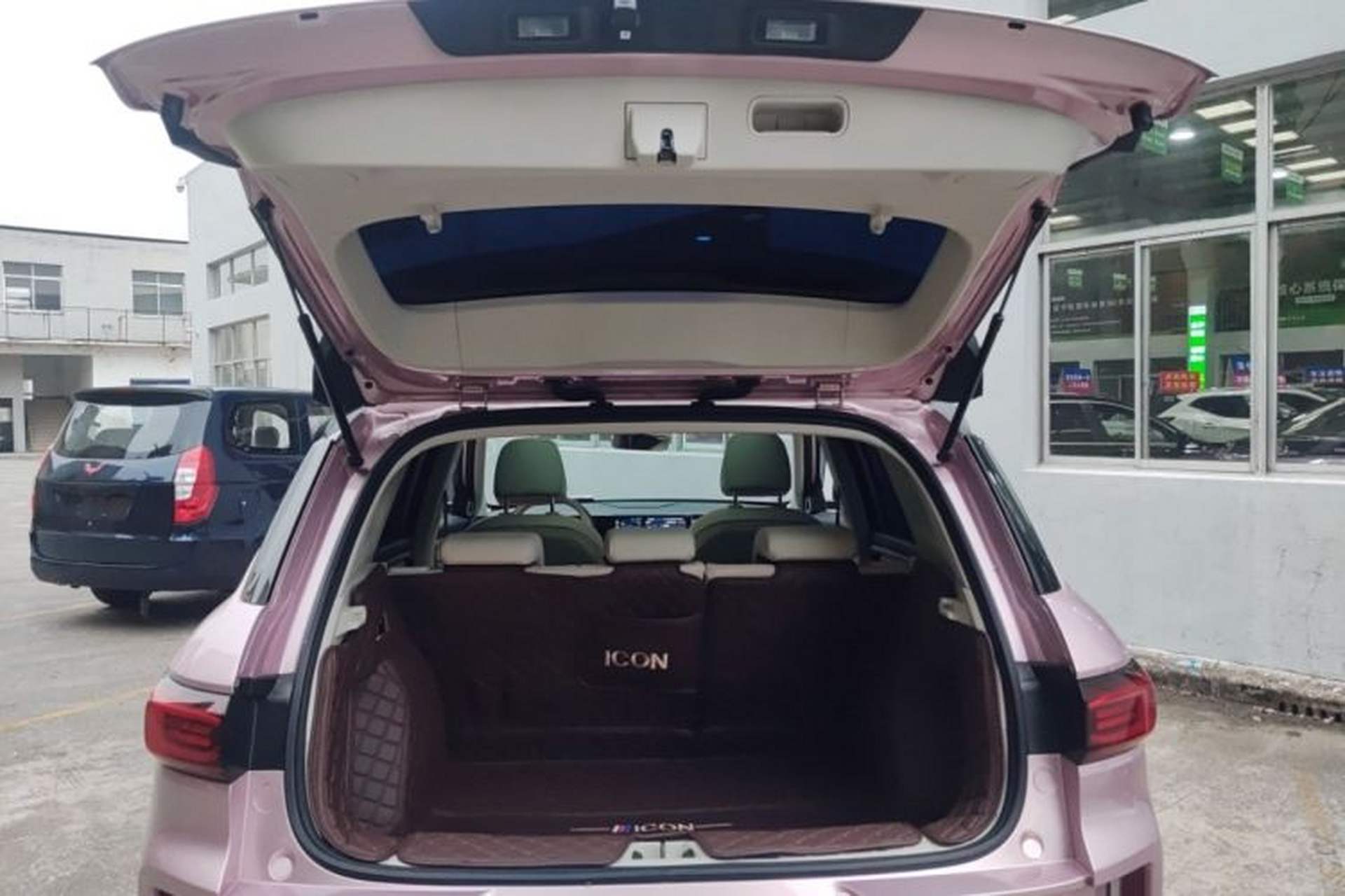 Used Geely Auto icon 2023 1.5TD Chocolate Smoothie Edition Trunk