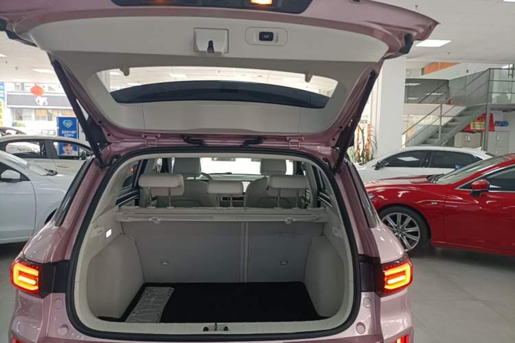 Used Geely Auto icon 2023 1.5TD Chocolate Luxe Edition Trunk