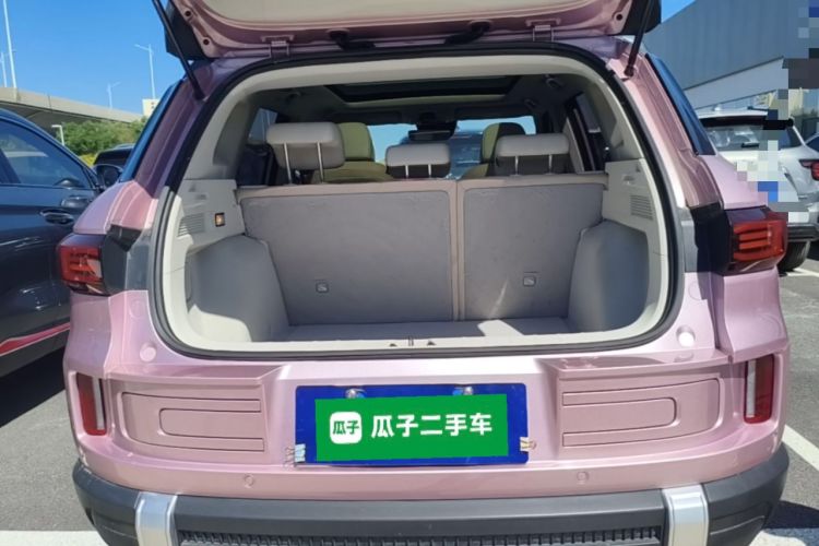 Used Geely Auto icon 2023 1.5TD Chocolate Smoothie Edition Trunk