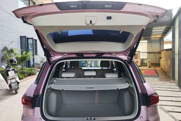 Used Geely Auto icon 2023 1.5TD Chocolate Luxe Edition Trunk