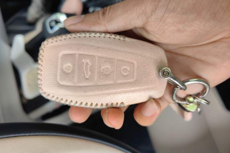 Used Geely Auto icon 2023 1.5TD Chocolate Luxe Edition Vehicle Key