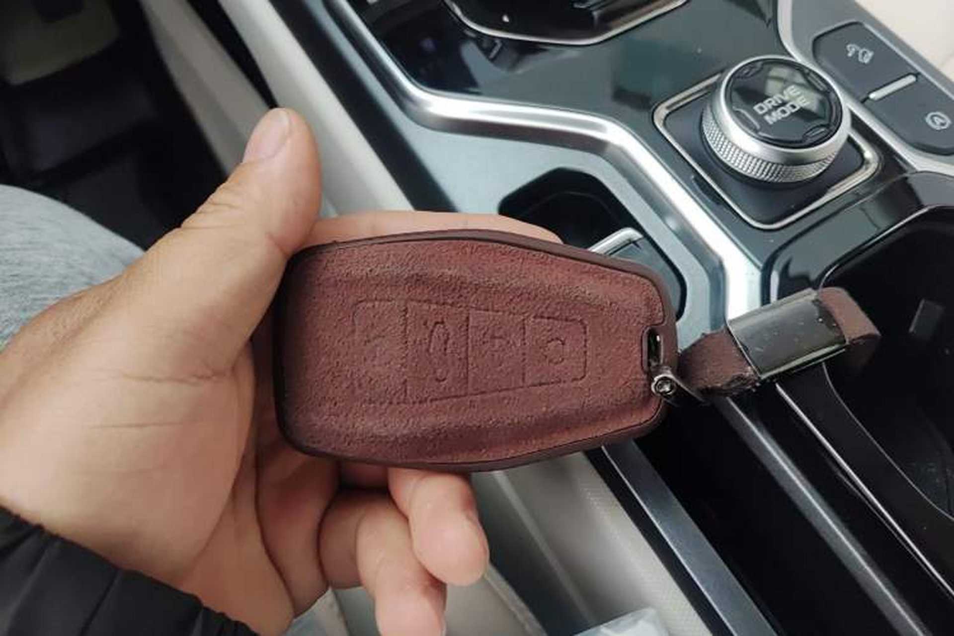 Used Geely Auto icon 2023 1.5TD Chocolate Smoothie Edition Vehicle Key