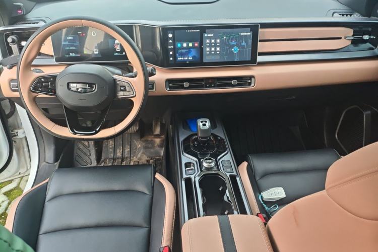 Used Geely Auto icon 2023 1.5TD Chocolate Luxe Edition Audio And AC Panel