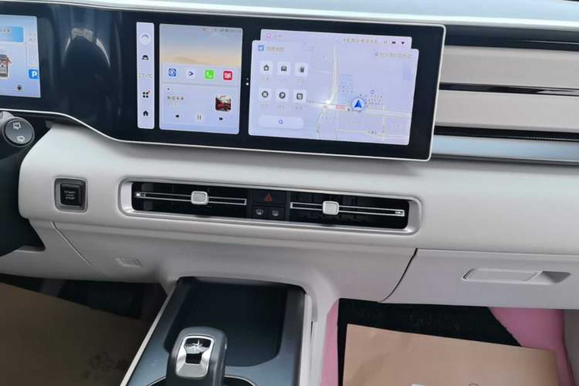 Used Geely Auto icon 2023 1.5TD Chocolate Luxe Edition Audio And AC Panel