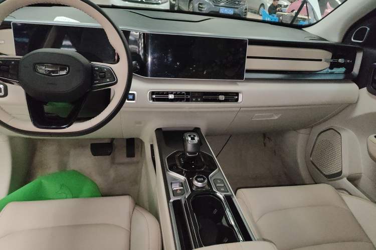 Used Geely Auto icon 2023 1.5TD Chocolate Smoothie Edition Audio And AC Panel