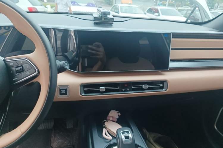 Used Geely Auto icon 2023 1.5TD Chocolate Smoothie Edition Audio And AC Panel