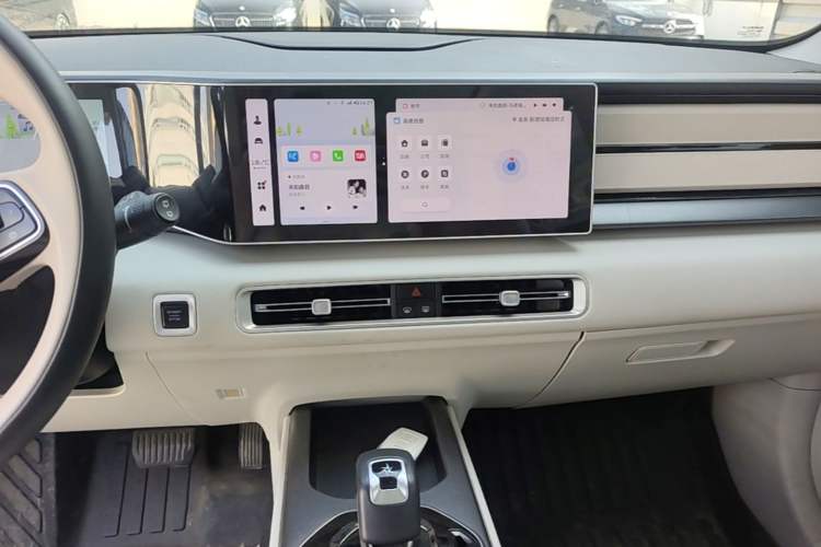 Used Geely Auto icon 2023 1.5TD Chocolate Smoothie Edition Audio And AC Panel