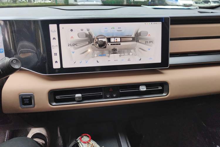 Used Geely Auto icon 2023 1.5TD Chocolate Luxe Edition Audio And AC Panel