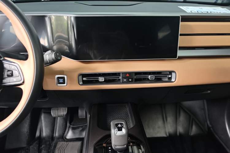 Used Geely Auto icon 2023 1.5TD Chocolate Smoothie Edition Audio And AC Panel