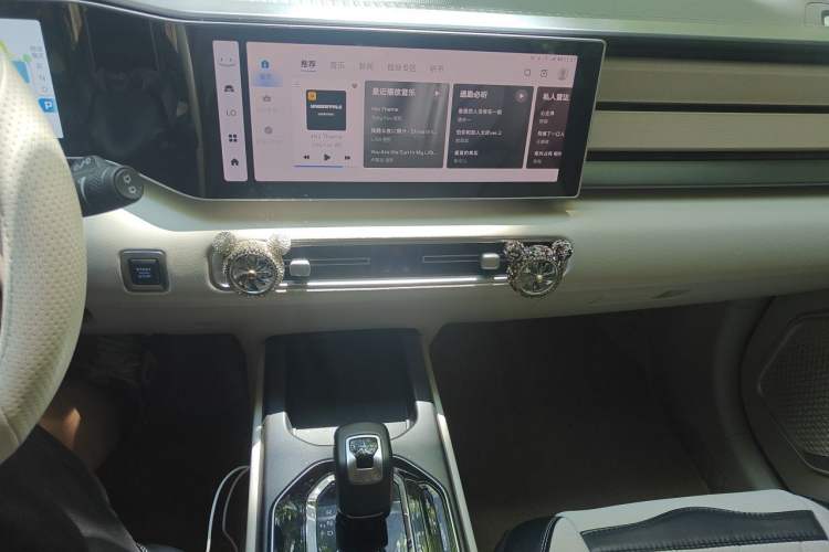 Used Geely Auto icon 2023 1.5TD Chocolate Smoothie Edition Audio And AC Panel