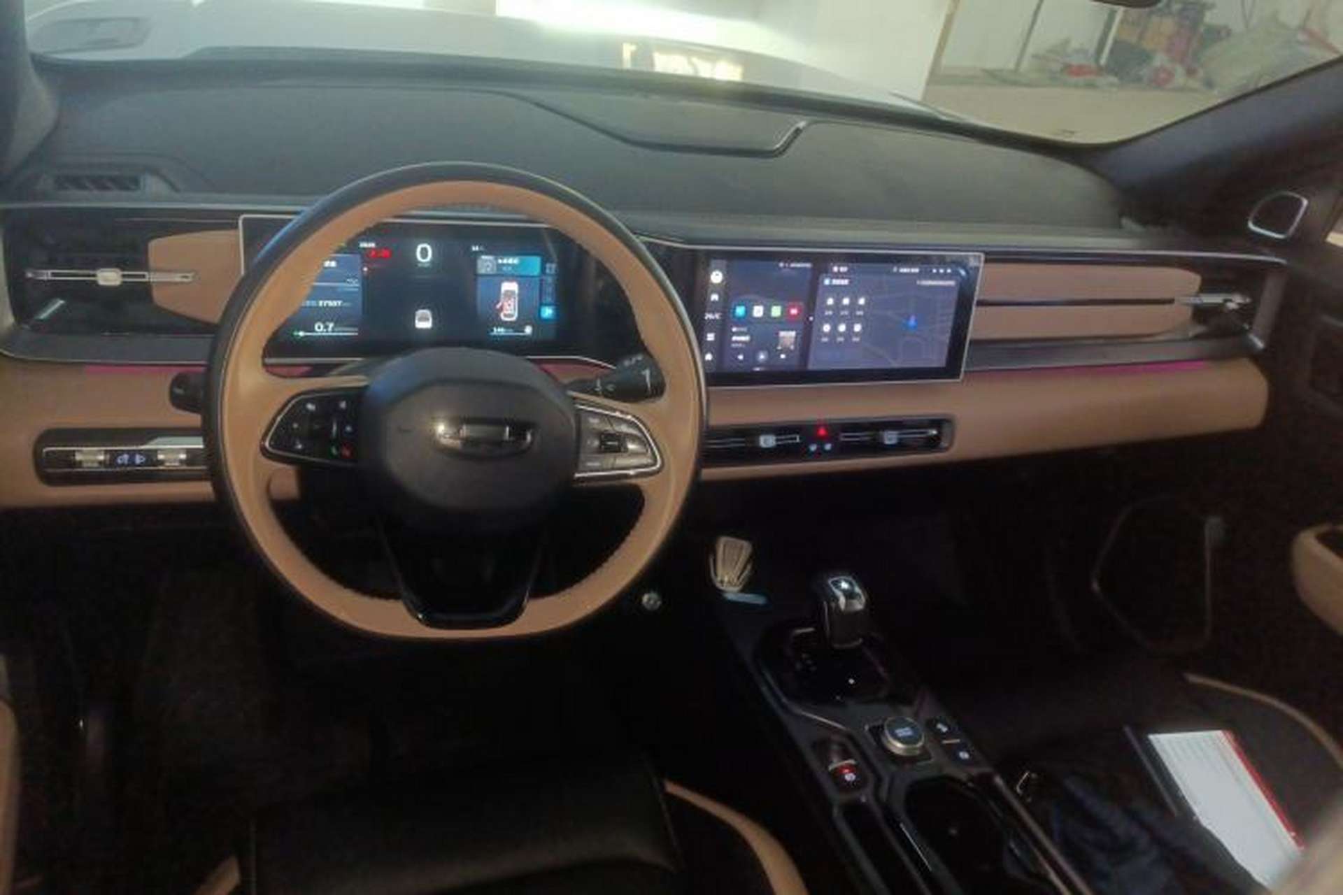 Used Geely Auto icon 2023 1.5TD Star Player Center Console