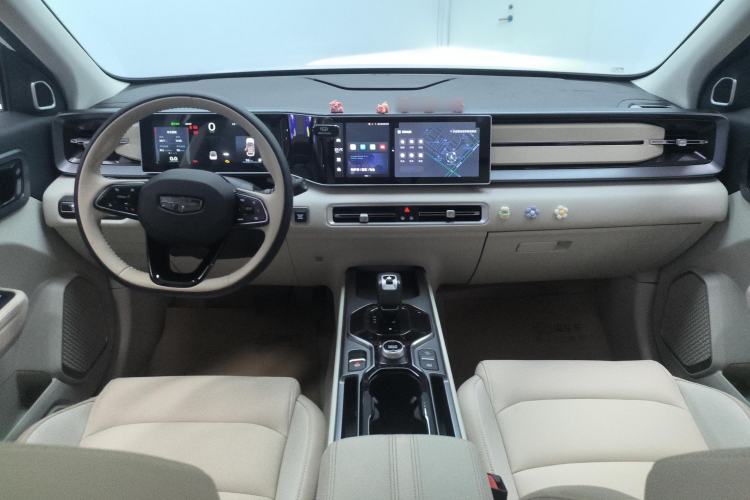 Used Geely Auto icon 2023 1.5TD Chocolate Smoothie Edition Center Console