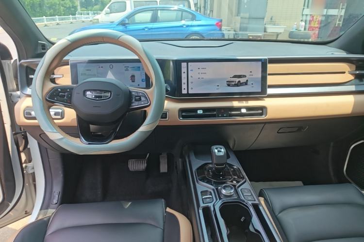 Used Geely Auto icon 2023 1.5TD Chocolate Luxe Edition Center Console