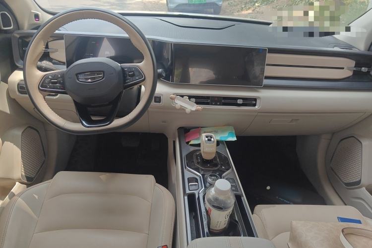 Used Geely Auto icon 2023 1.5TD Chocolate Luxe Edition Center Console