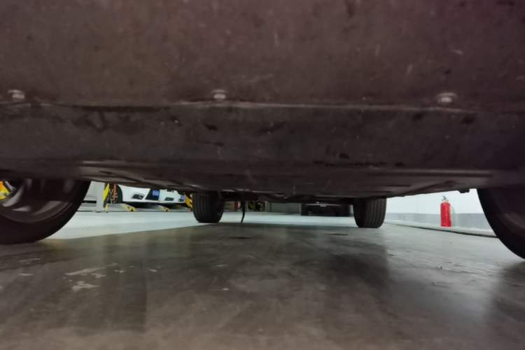Used Geely Auto icon 2023 1.5TD Chocolate Smoothie Edition Chassis Front