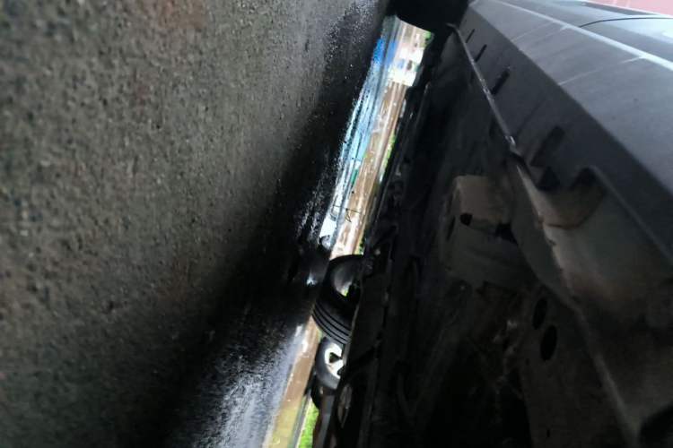 Used Geely Auto icon 2023 1.5TD Chocolate Smoothie Edition Chassis Rear Left