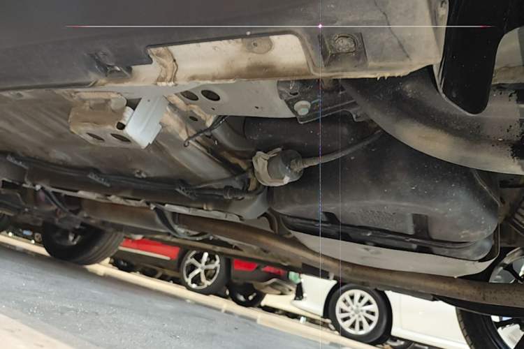 Used Geely Auto icon 2023 1.5TD Chocolate Luxe Edition Chassis Rear Left