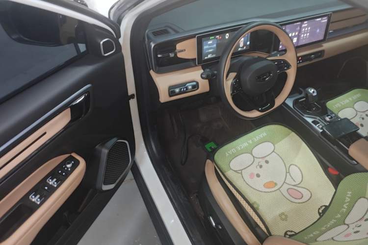 Used Geely Auto icon 2023 1.5TD Chocolate Smoothie Edition Driver Seat