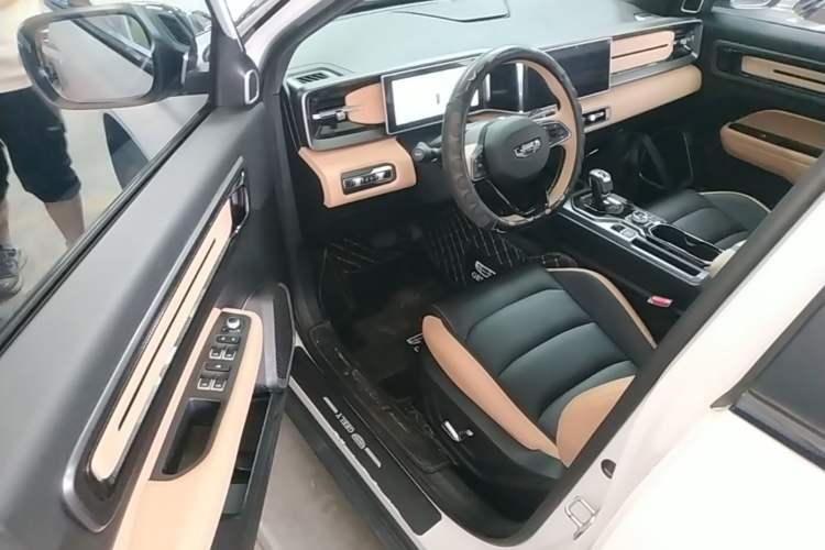 Used Geely Auto icon 2023 1.5TD Chocolate Smoothie Edition Driver Seat
