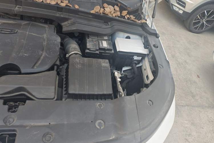 Used Geely Auto icon 2023 1.5TD Chocolate Luxe Edition Engine Bay Left