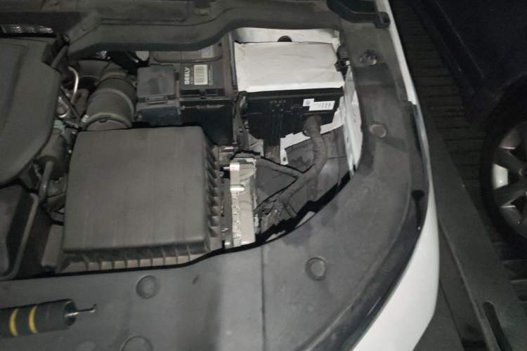 Used Geely Auto icon 2023 1.5TD Chocolate Smoothie Edition Engine Bay Left