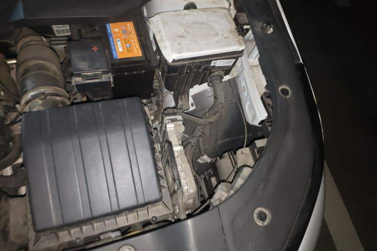 Used Geely Auto icon 2023 1.5TD Chocolate Smoothie Edition Engine Bay Left