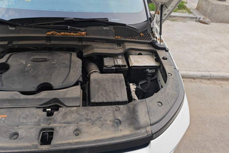Used Geely Auto icon 2023 1.5TD Chocolate Smoothie Edition Engine Bay Left